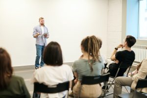 Quelles méthodes adopter pour apprendre l’anglais professionnel ? Comment valoriser son niveau d’anglais dans son parcours professionnel ?